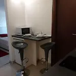 Appartmants 1 With Pool And Private Jakuzzi 4*