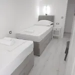 Appartmants 1 With Pool And Private Jakuzzi Vodice