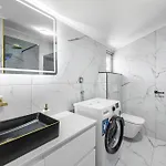 Appartmants 1 With Pool And Private Jakuzzi Guest house Vodice