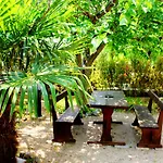 Appartmants 1 With Pool And Private Jakuzzi Guest house 4*