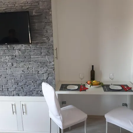 Vodice Guesthouse 4*