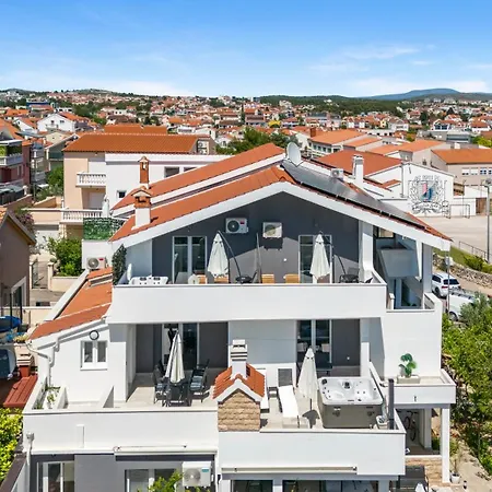 Casa de hóspedes Vodice Guesthouse