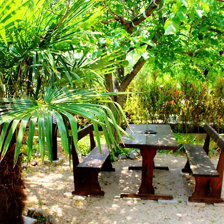 Vodice Guesthouse Casa de hóspedes 4*