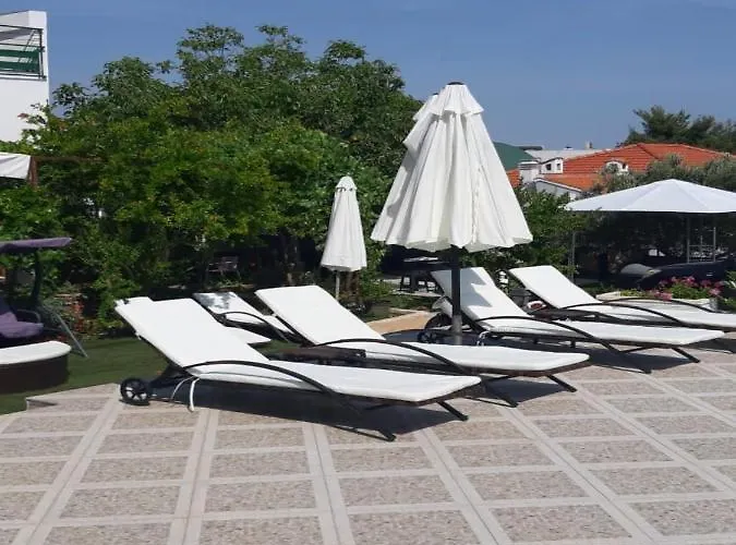 Vodice Guesthouse ゲストハウス