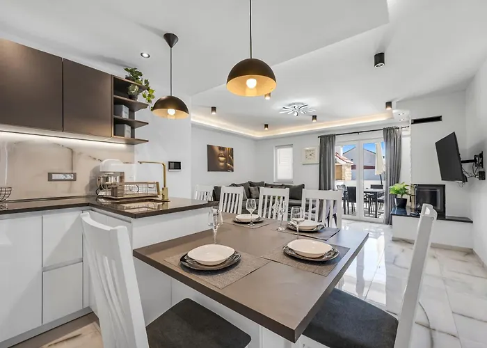 Vodice Guesthouse 4*