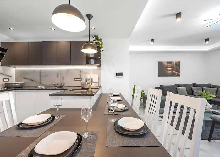 Vodice Guesthouse 보디체