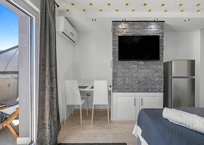 Vodice Guesthouse 4*