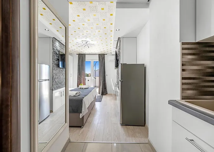 Vodice Guesthouse 4*