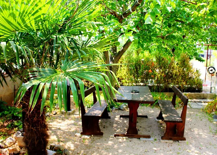 Vodice Guesthouse ゲストハウス 4*